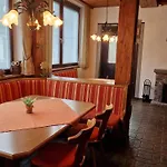 Haus Elmerhof 호스텔 엘멘